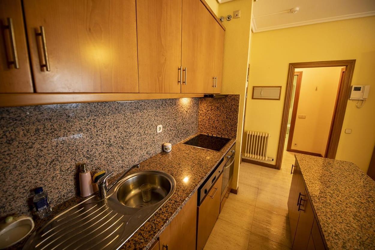 Samil Apartment, Primera Linea De Playa Con Wifi Y Garaje Vigo Exterior foto