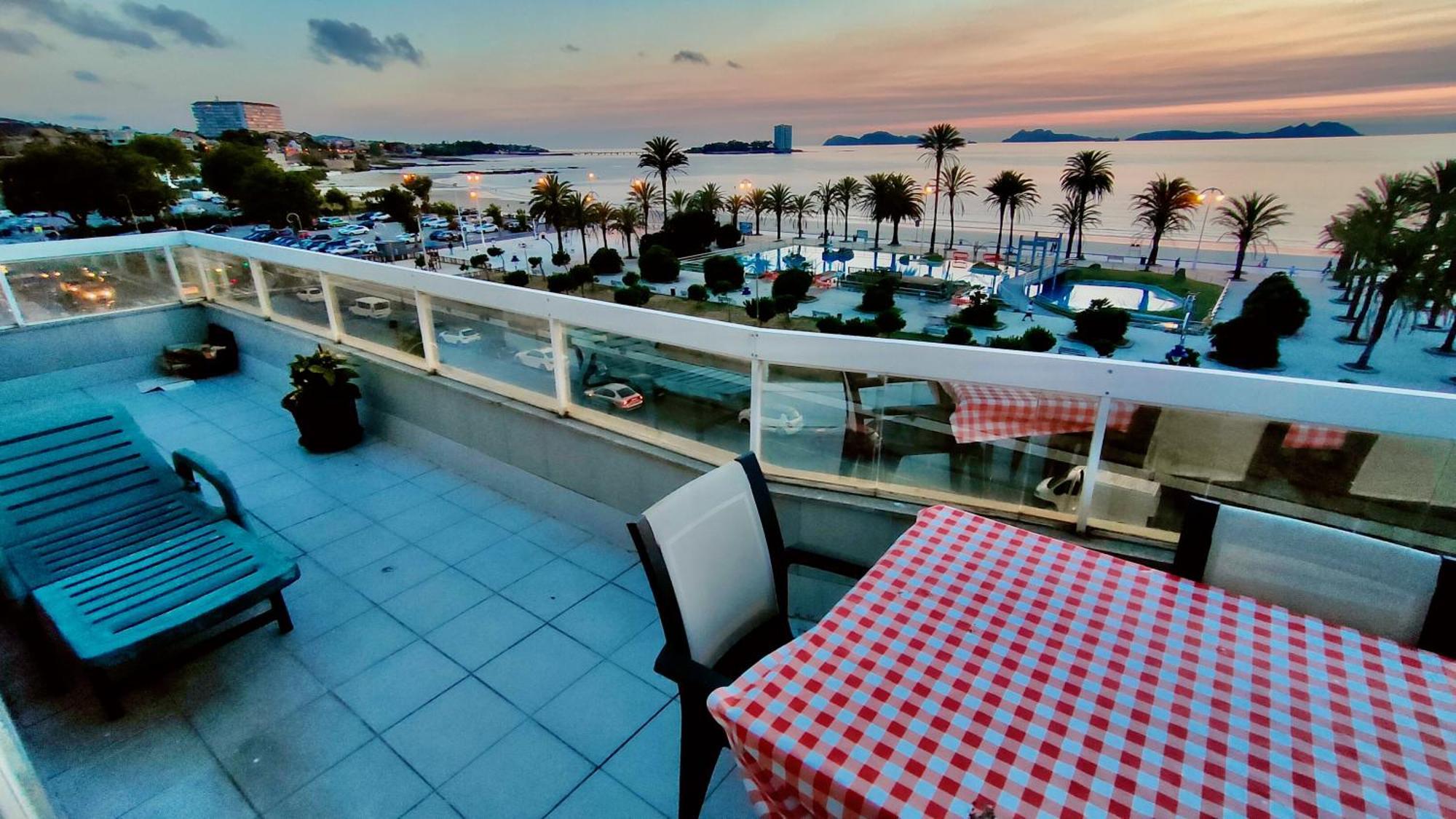 Samil Apartment, Primera Linea De Playa Con Wifi Y Garaje Vigo Exterior foto